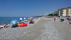 Photo de Loo beach avec rivage droit, long