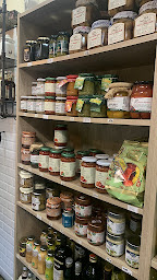 Photo n°21 de Épicerie des pouilles - Restaurant Italien Paris 18 à Paris ()