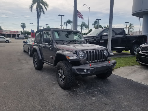Dodge Dealer «Dadeland Dodge Chrysler Jeep Ram», reviews and photos, 16501 S Dixie Hwy, Miami, FL 33157, USA