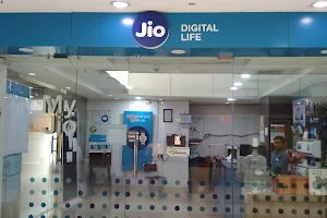 My Jio Store image