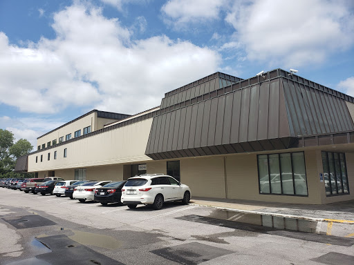 Shopping Mall «Center Mall», reviews and photos, 1941 S 42nd St, Omaha, NE 68105, USA