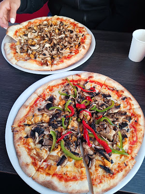 Pizza Bus à Caen