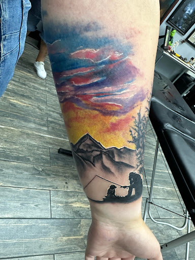 Explore ideas de tattoo para mujer, creative tattoo ideas in El Paso, available at American Tattoo Society of Ft Bliss