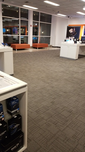 Cell Phone Store «AT&T», reviews and photos, 7525 166th Ave NE D120, Redmond, WA 98052, USA