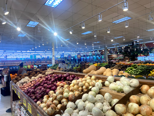 Supermarket «Superfresh Food World», reviews and photos, 115 Belmont Ave, Belleville, NJ 07109, USA