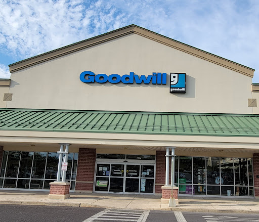 Thrift Store «Goodwill Store & Donation Center», reviews and photos