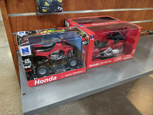 Motorcycle Dealer «2Brothers Powersports», reviews and photos, 905 Oak Ave S, Onalaska, WI 54650, USA