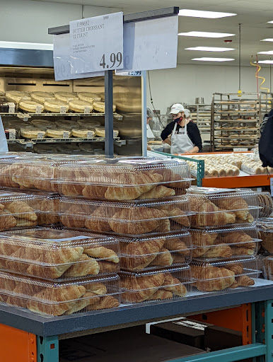 Warehouse club «Costco Wholesale», reviews and photos, 6720 Bass Pro Dr, Hudson, OH 44236, USA