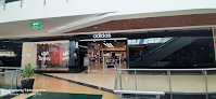 Adidas Store - Premium Plaza