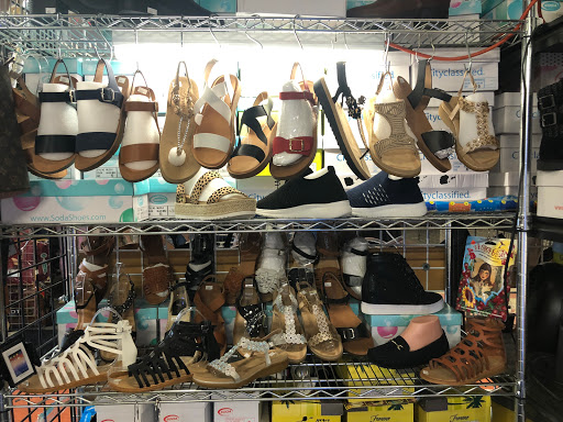 Discount Store «Rialto Discount Mall», reviews and photos, 463 E Foothill Blvd, Rialto, CA 92376, USA