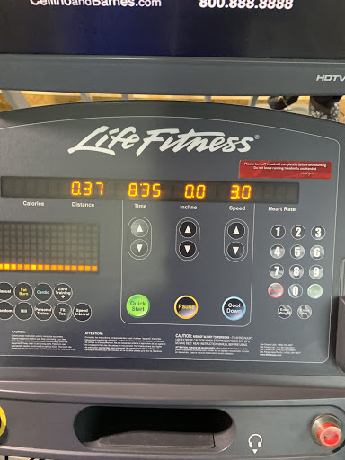 Gym «The Edge Fitness Clubs Milford», reviews and photos, 125 Old Gate Ln, Milford, CT 06460, USA