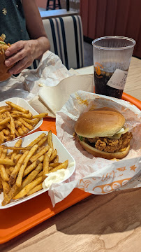 Sandwich au poulet du Restaurant américain Popeyes - Lyon Part-Dieu - n°19