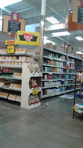 Grocery Store «Food 4 Less», reviews and photos, 4400 Slauson Ave, Maywood, CA 90270, USA