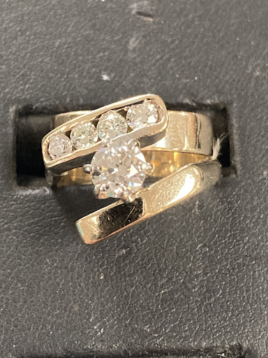 Jewelry Store «The Jewelry Store», reviews and photos, 1270 N Wickham Rd, Melbourne, FL 32935, USA