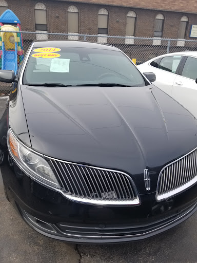 Car Dealer «Big Three Auto Sales», reviews and photos, 17020 East 8 Mile Road, Detroit, MI 48205, USA