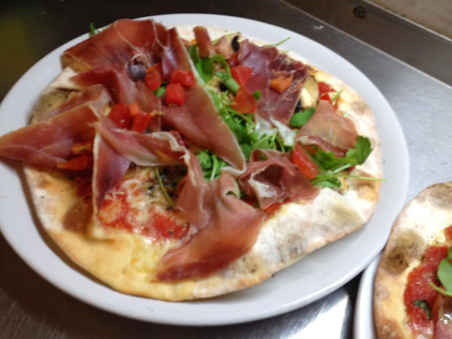 Comentários e avaliações sobre o LA ROCCA Ristorante Italiano Pizzeria & Gelateria