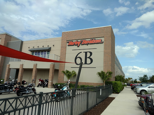 Motorcycle Dealer «Six Bends Harley-Davidson», reviews and photos, 9501 Thunder Rd, Fort Myers, FL 33913, USA