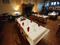 Atmosphère du Restaurant des Pyrénées à Tardets-Sorholus - n°1