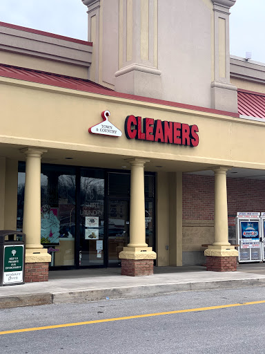 Dry Cleaner «Town & Country Dry Cleaners», reviews and photos, 704 W Lancaster Ave, Devon, PA 19333, USA