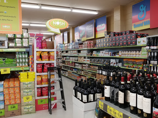 Grocery Store «Grocery Outlet Bargain Market», reviews and photos, 1671 Contra Costa Blvd, Pleasant Hill, CA 94523, USA