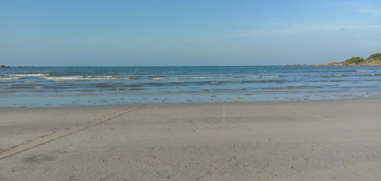 Pulmoddai Beach