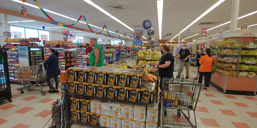 Grocery Store «Market Basket», reviews and photos, 139 Endicott St, Danvers, MA 01923, USA