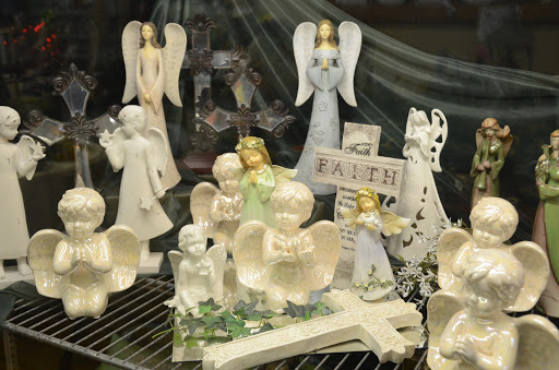 Florist «Yorkville Flower Shoppe», reviews and photos, 216 S Bridge St, Yorkville, IL 60560, USA