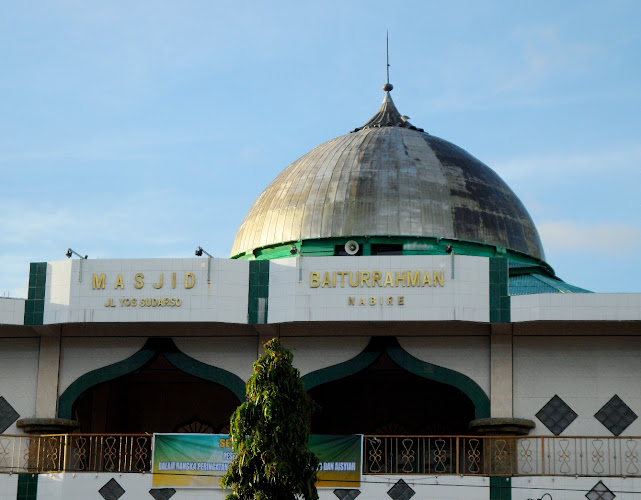 Masjid Baiturrahman Oyehe