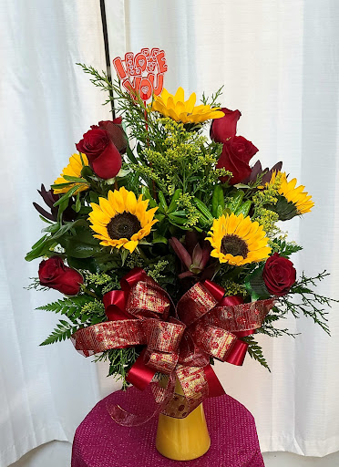 Florist «Flower Shop», reviews and photos, 1622 E Tyler Ave, Harlingen, TX 78550, USA