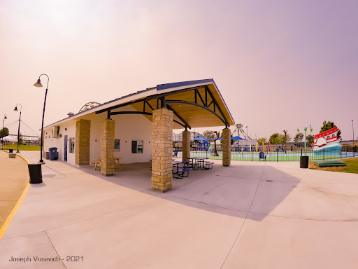 Amphitheater «The Liberty Bank Alton Amphitheater», reviews and photos, 1 Riverfront Dr, Alton, IL 62002, USA