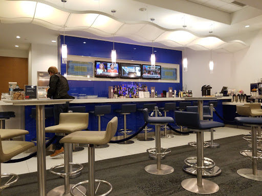 Lounge «Delta Sky Club», reviews and photos, 7800 Col. H. Weir Cook Memorial Dr, Indianapolis, IN 46241, USA