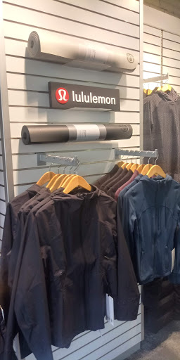 Sporting Goods Store «Gazelle Sports Holland», reviews and photos, 24 W 8th St, Holland, MI 49423, USA