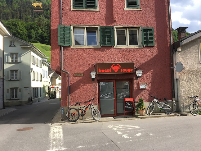 Rezensionen über Boeuf Rouge in Glarus - Restaurant