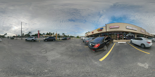 Hair Salon «Great Looks Hair Spa», reviews and photos, 5056 N Dixie Hwy, Oakland Park, FL 33334, USA