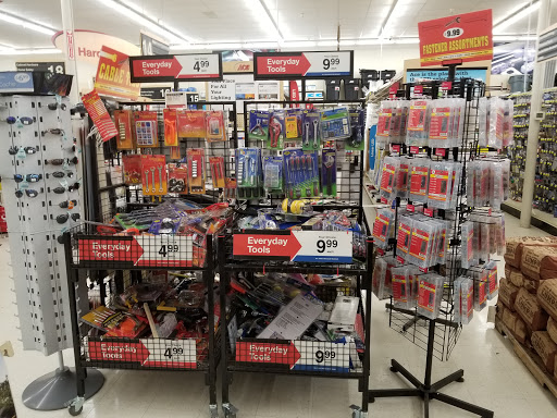 Hardware Store «Westlake Ace Hardware», reviews and photos, 2054 NW Topeka Blvd, Topeka, KS 66608, USA