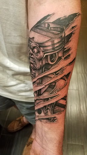 Tattoo Shop «High Voltage Tattoo Nc», reviews and photos, 1259 N La Brea Ave, West Hollywood, CA 90038, USA