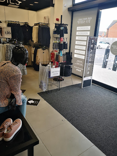 Reviews of PEACOCKS SHROPSHIRE, Newport in Newport - Clothing store