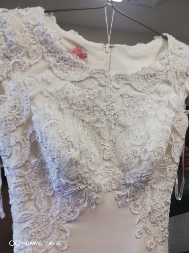 Dry Cleaner «Trailside Dry Cleaning», reviews and photos, 10669 State St, Sandy, UT 84070, USA