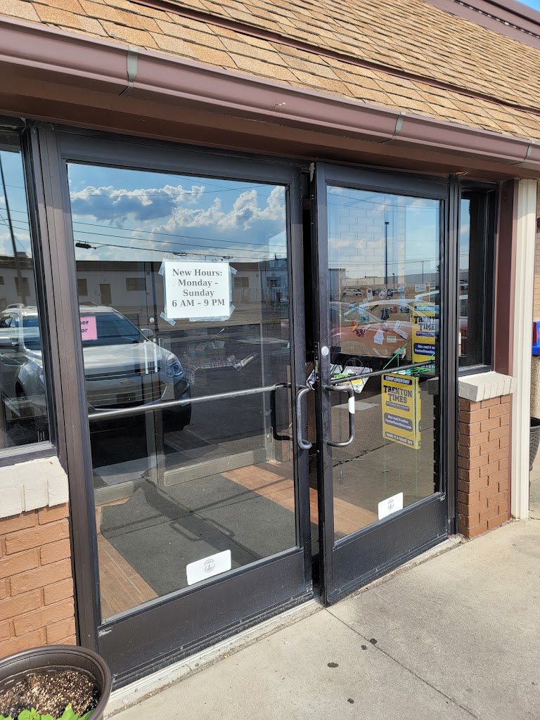 Six Star Family Restaurant 48183