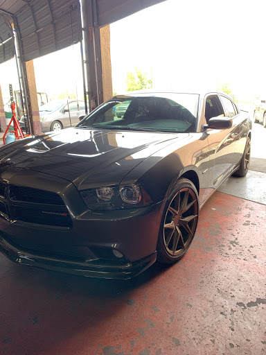 Auto Repair Shop «Llantera Munoz», reviews and photos, 95 W Main St, Avondale, AZ 85323, USA