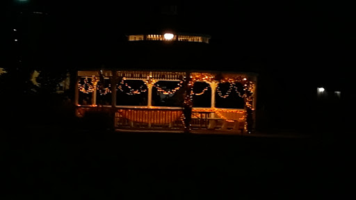 Liquor Store «Emporium Liquor», reviews and photos, 3900 147th St, Midlothian, IL 60445, USA