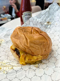 Cheeseburger du Restaurant américain PNY CITADIUM à Paris - n°3