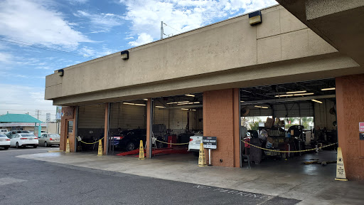 Tire Shop «Firestone Complete Auto Care», reviews and photos, 1200 S Magnolia Ave, Anaheim, CA 92804, USA