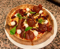Pepperoni du Pizzas à emporter Street Pizza à Prévessin-Moëns - n°2