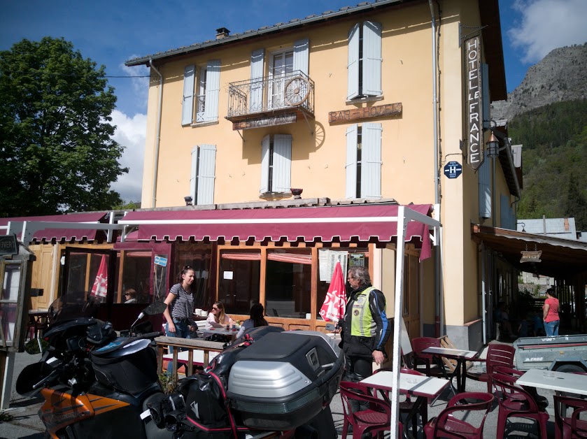 Restaurant Pizzeria Le France à Colmars (Alpes-de-Haute-Provence 04)