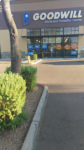 Thrift Store «Happy Valley Goodwill Retail Store & Donation Center», reviews and photos, 1565 W Happy Valley Rd, Phoenix, AZ 85085, USA