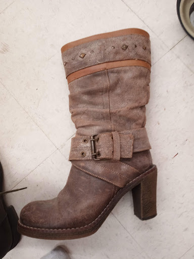 Thrift Store «The Salvation Army Family Store & Donation Center», reviews and photos, 45250 Northpointe Blvd, Utica, MI 48315, USA