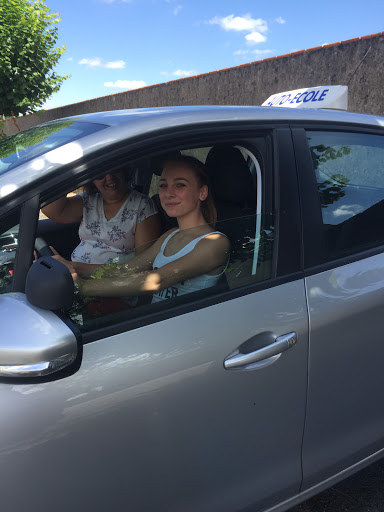 Auto-École La-Ville-Aux-Dames à La Ville-aux-Dames, Indre-et-Loire