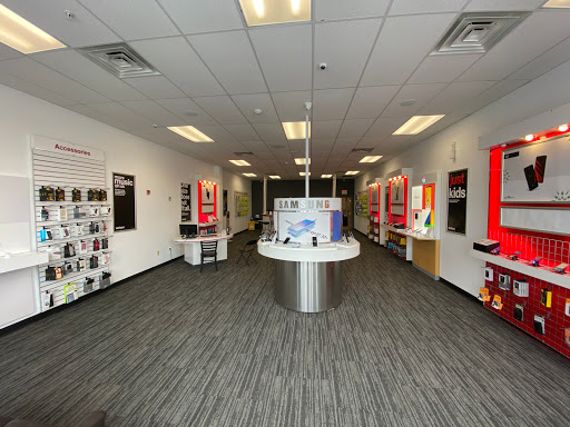 Cell Phone Store «Verizon Authorized Retailer, TCC», reviews and photos, 165 Levittown Pkwy a, Levittown, PA 19055, USA