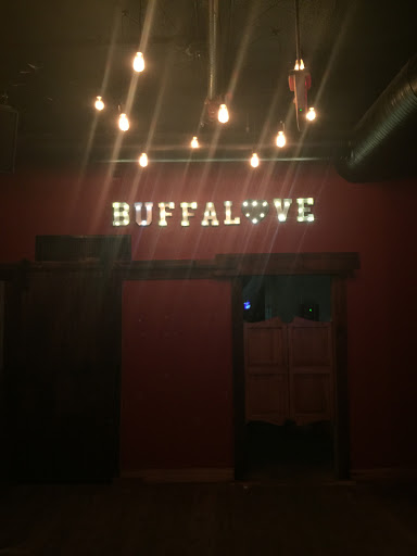 Gastropub «Local Kitchen & Beer Bar», reviews and photos, 88 W Chippewa St, Buffalo, NY 14202, USA